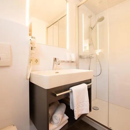 Pensión Haus Furka 3*