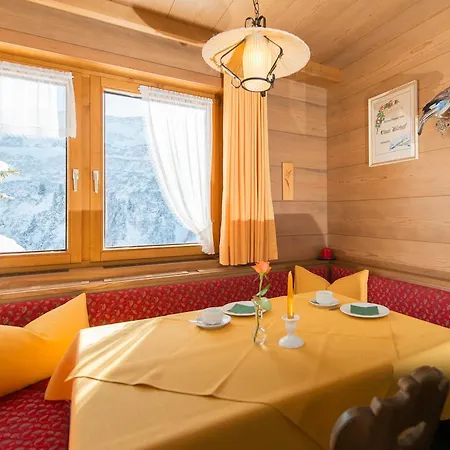 Haus Furka Maison d'hôtes 3*