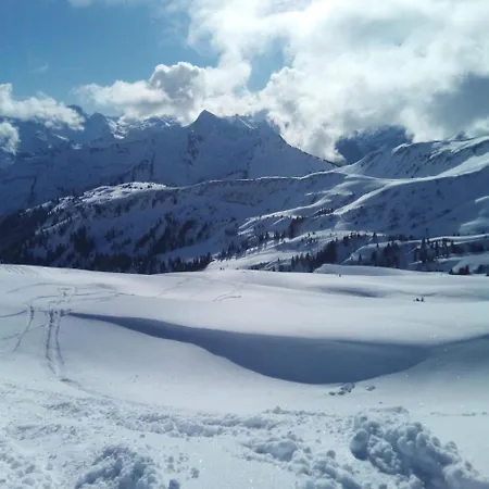 Haus Furka 3*
